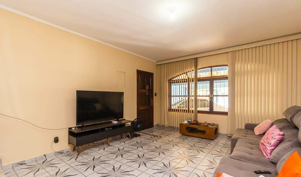 Sobrado à venda 3 Quartos, 2 Suites, 2 Vagas, Rudge Ramos, São Bernardo do Campo - SP