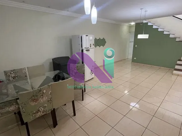 Sobrado com 125m² 3 quartos e 4 banheiros, à venda, no bairro Jardim D'Abril em Osasco