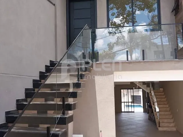 Sobrado 3 quartos e 4 banheiros, à venda, no bairro Jardim São Paulo(Zona Norte) em São Paulo