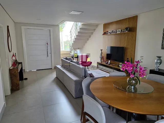 Sobrado com 250m² 3 quartos e 1 banheiro, à venda, no bairro Residencial Real Park Sumaré em Sumaré