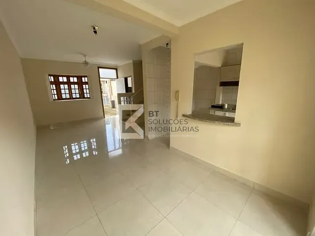 Sobrado com 150m² 3 quartos e 3 banheiros, à venda, no bairro Villaggio Di Itaici em Indaiatuba