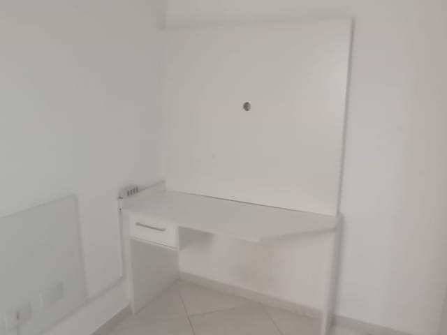 Sobrado 3 quartos e 1 banheiro, à venda ou para alugar, no bairro Vila Mazzei em São Paulo