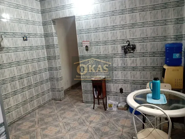 Sobrado com 250m² 3 quartos e 4 banheiros, à venda, no bairro Jardim Maite em Suzano