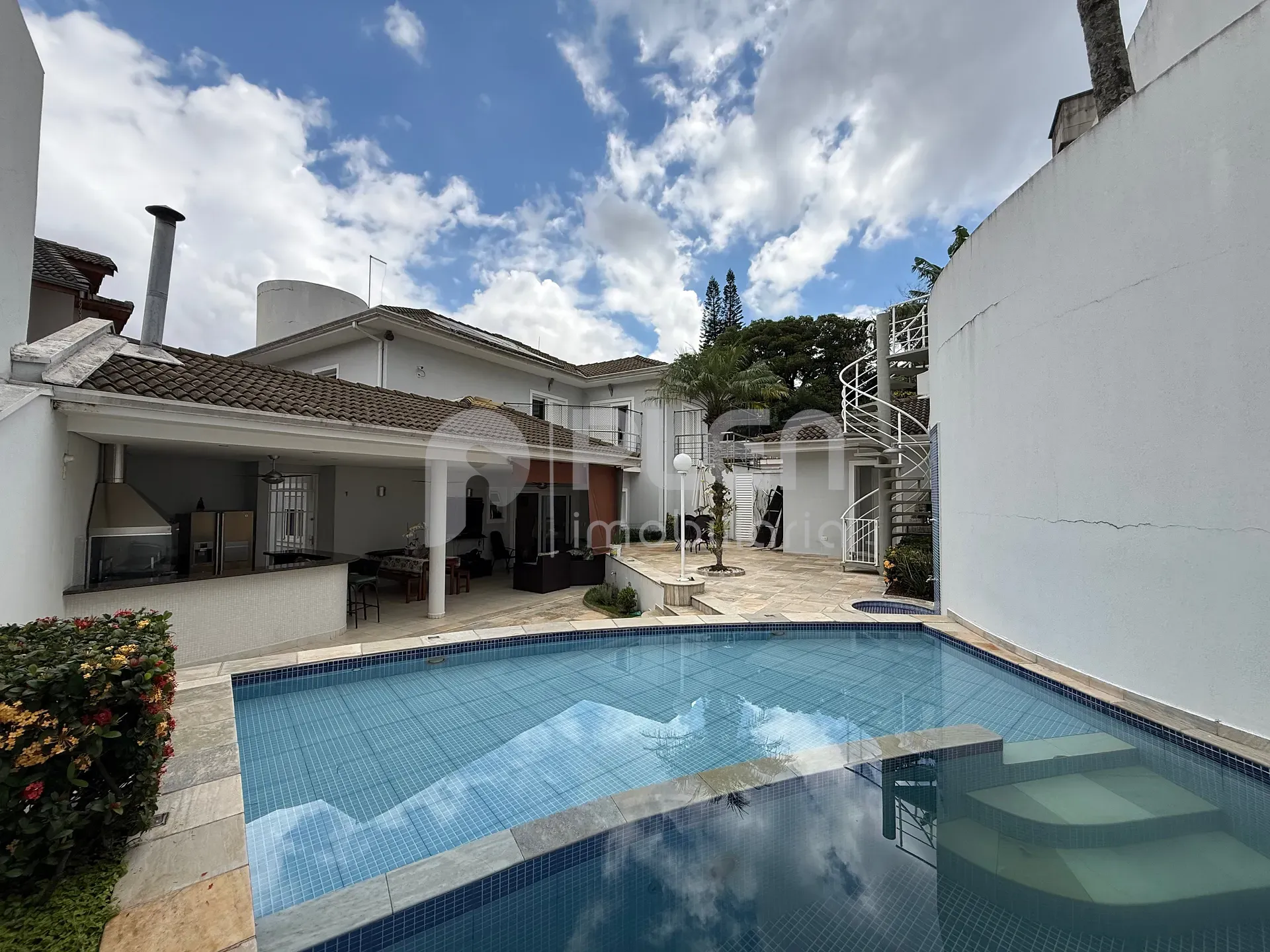 Casa de 5 quartos à venda em Tremembé, São Paulo