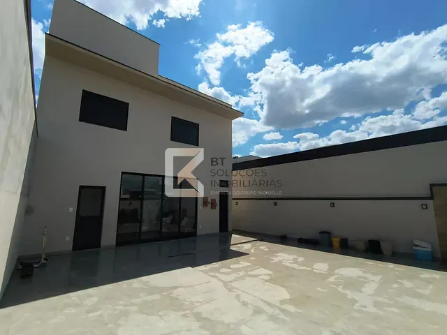 Sobrado com 300m² 3 quartos e 4 banheiros, à venda, no bairro Caldeira em Indaiatuba
