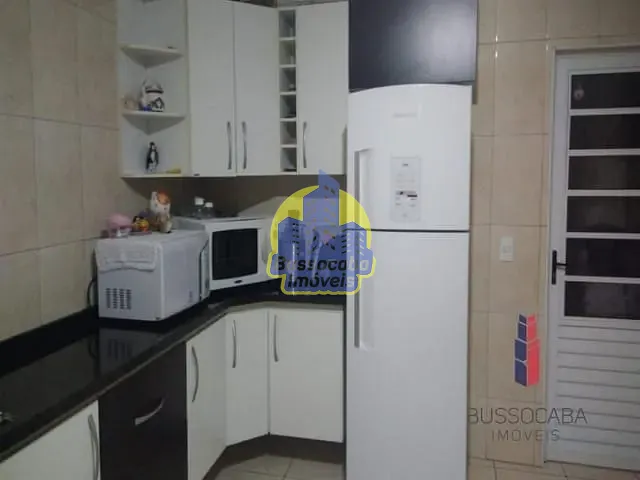 Sobrado com 220m² 4 quartos e 1 banheiro, à venda, no bairro Novo Osasco em Osasco