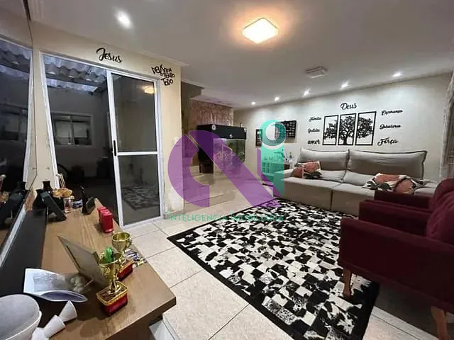 Sobrado com 158m² 2 quartos e 2 banheiros, à venda, no bairro Cidade das Flores em Osasco