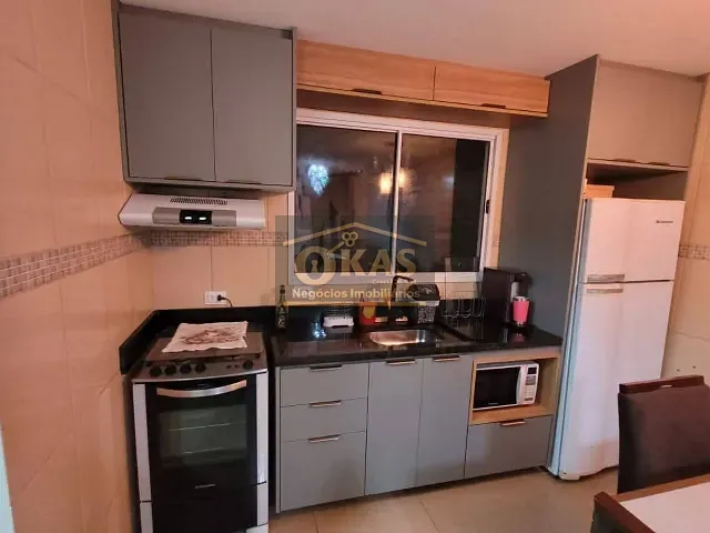 Sobrado com 60m² 2 quartos e 1 banheiro, à venda, no bairro Vila Colorado em Suzano