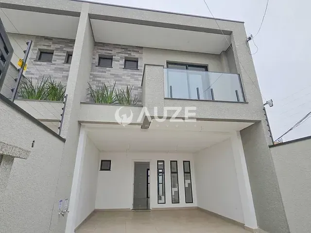 Sobrado com 108m² 3 quartos e 3 banheiros, à venda, no bairro Capão da Imbuia em Curitiba