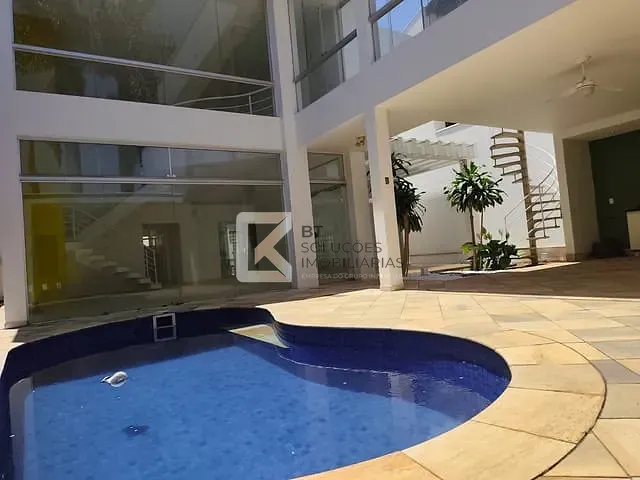 Sobrado com 354m² 4 quartos e 3 banheiros, para alugar, no bairro Vila Castelo Branco em Indaiatuba