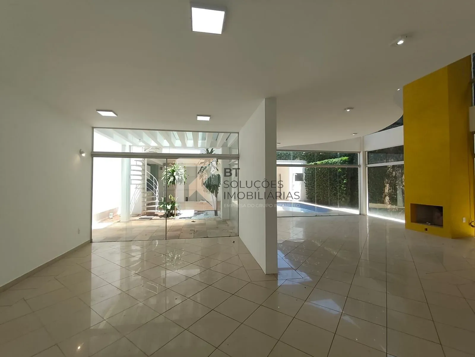 Sobrado, 4 quartos, 278 m² - Foto 3