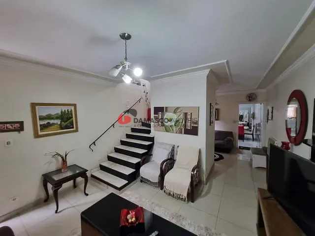 Sobrado com 219m² 3 quartos e 2 banheiros, à venda, no bairro Rudge Ramos em São Bernardo do Campo