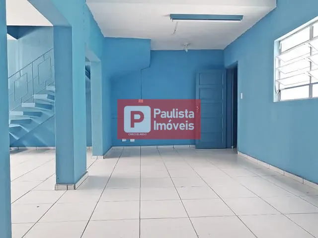 Sobrado com 80m², para alugar, no bairro Campo Belo em São Paulo