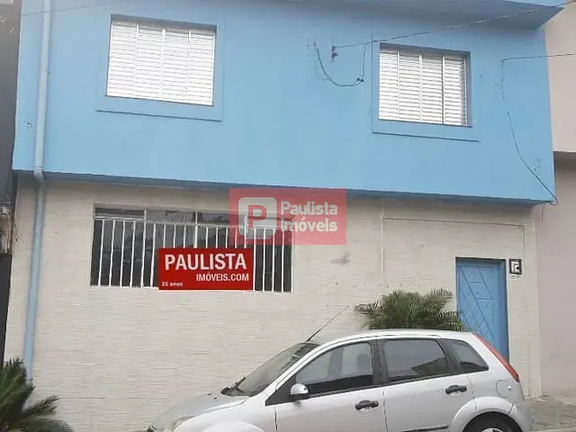 Sobrado com 80m², para alugar, no bairro Campo Belo em São Paulo