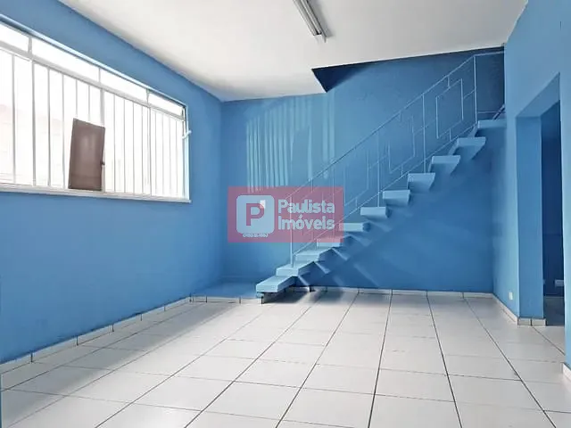Sobrado com 80m², para alugar, no bairro Campo Belo em São Paulo