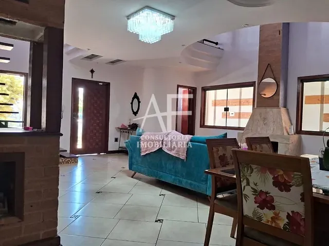 Sobrado com 1000m² 3 quartos e 4 banheiros, à venda, no bairro Fonte Imaculada em Taubaté