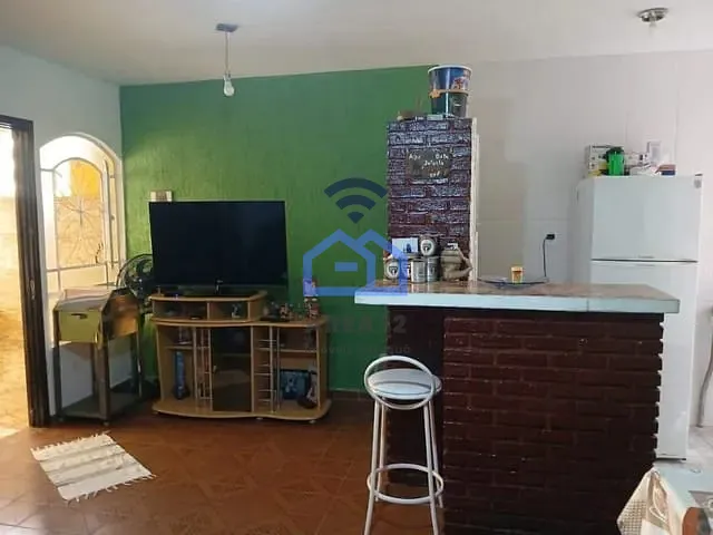 Sobrado com 125m² 3 quartos e 1 banheiro, à venda, no bairro Poiares em Caraguatatuba