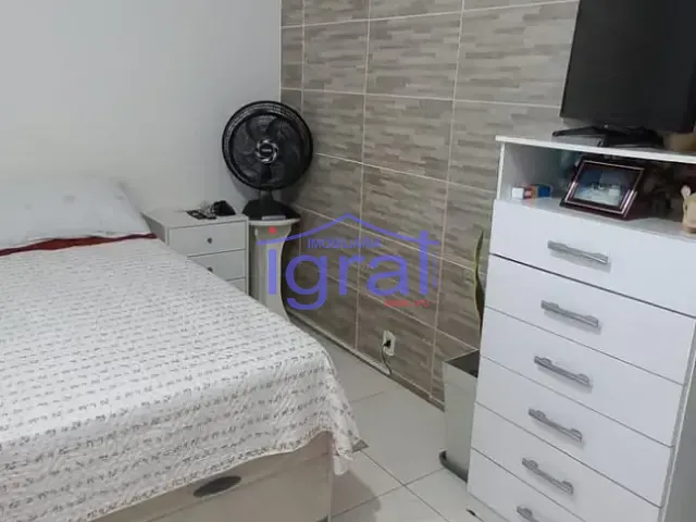 Sobrado com 225m² 4 quartos e 2 banheiros, à venda, no bairro Vila Fachini em São Paulo
