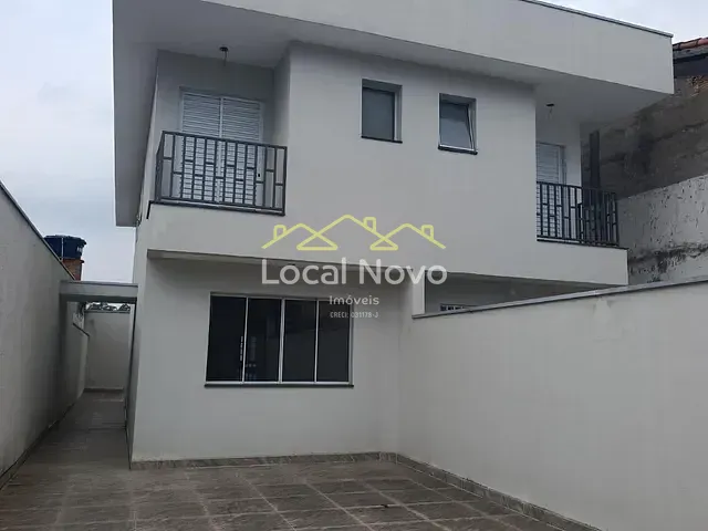Sobrado com 1m² 3 quartos e 3 banheiros, à venda, no bairro Parque Continental em Guarulhos