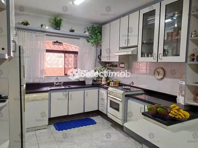Sobrado com 140m² 3 quartos e 2 banheiros, à venda, no bairro Parque Marajoara em Santo André
