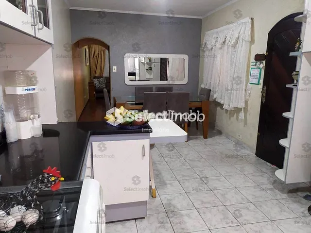 Sobrado com 140m² 3 quartos e 2 banheiros, à venda, no bairro Parque Marajoara em Santo André