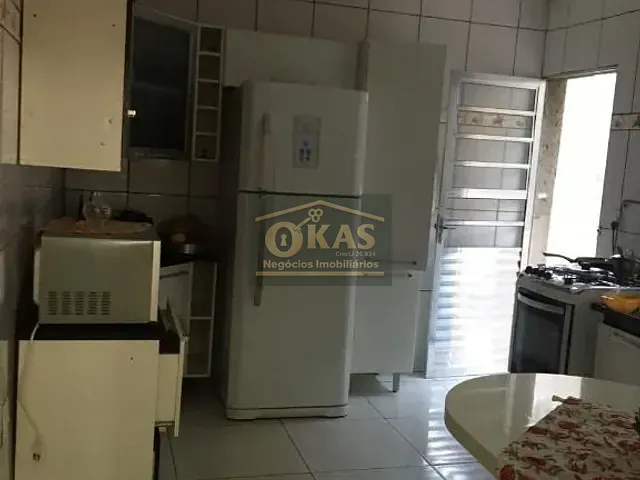Sobrado com 125m² 3 quartos e 2 banheiros, à venda, no bairro Vila Maluf em Suzano