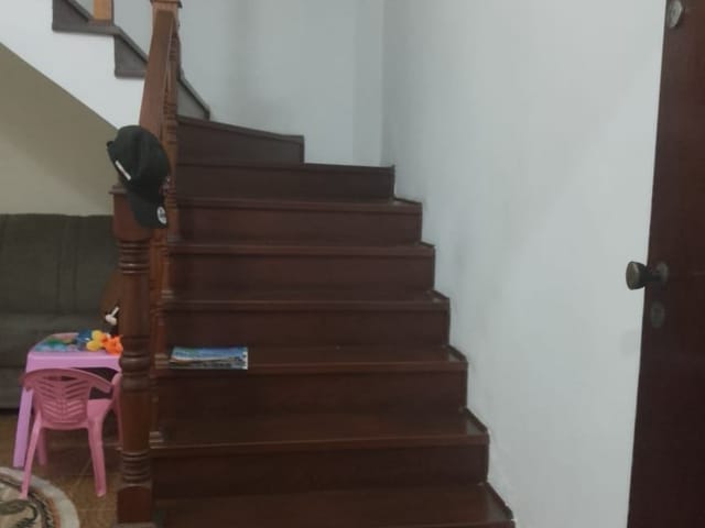 Sobrado 4 quartos e 3 banheiros, à venda, no bairro Santa Maria em São Caetano do Sul