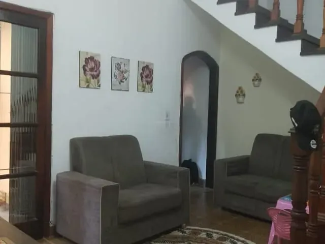 Sobrado 4 quartos e 3 banheiros, à venda, no bairro Santa Maria em São Caetano do Sul