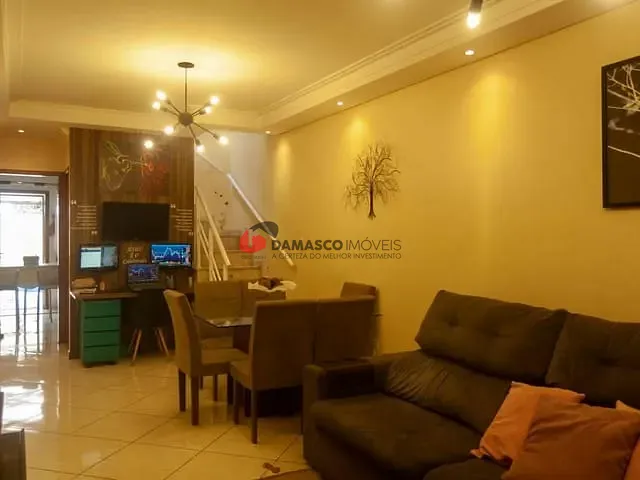 Sobrado com 105m² 3 quartos e 2 banheiros, à venda, no bairro Vila Alpina em São Paulo