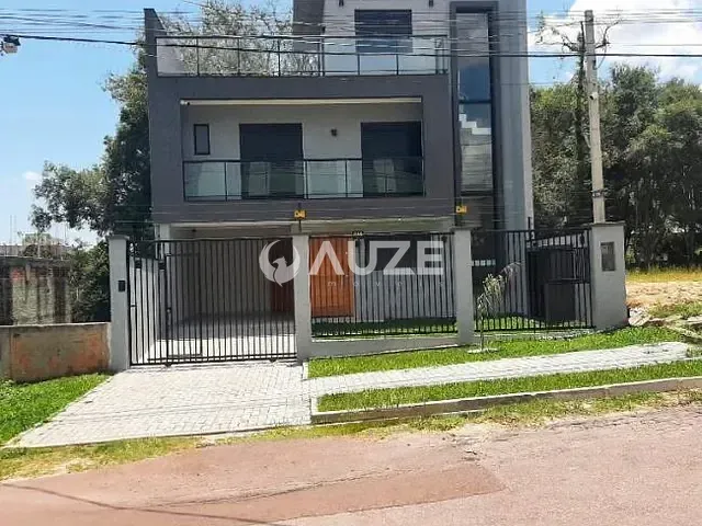 Sobrado com 201m² 3 quartos e 3 banheiros, à venda, no bairro Tingui em Curitiba