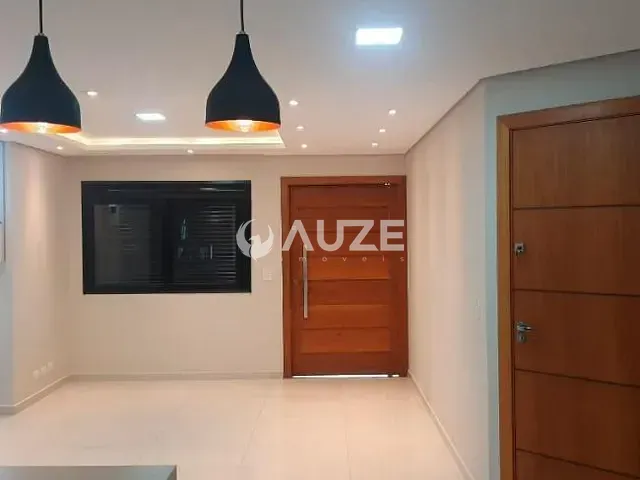Sobrado com 201m² 3 quartos e 3 banheiros, à venda, no bairro Tingui em Curitiba
