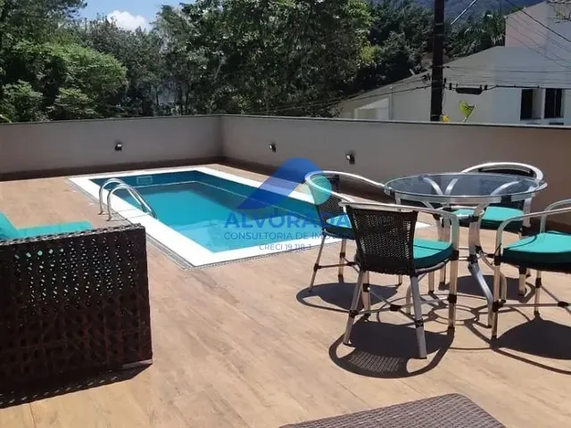 Sobrado com 610m² 4 quartos e 1 banheiro, à venda, no bairro Condomínio Recanto da Lagoinha em Ubatuba