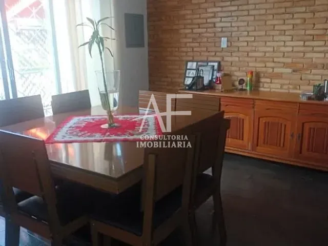 Sobrado com 150m² 4 quartos e 4 banheiros, à venda, no bairro Chácara do Visconde em Taubaté