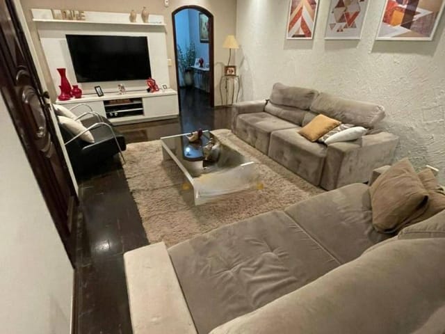 Sobrado à venda 3 Quartos, 1 Suite, 2 Vagas, 250M², Vila Alpina, São Paulo - SP