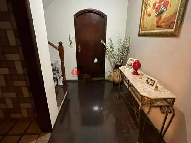 Sobrado com 200m² 3 quartos e 1 banheiro, à venda, no bairro Vila Alpina em São Paulo
