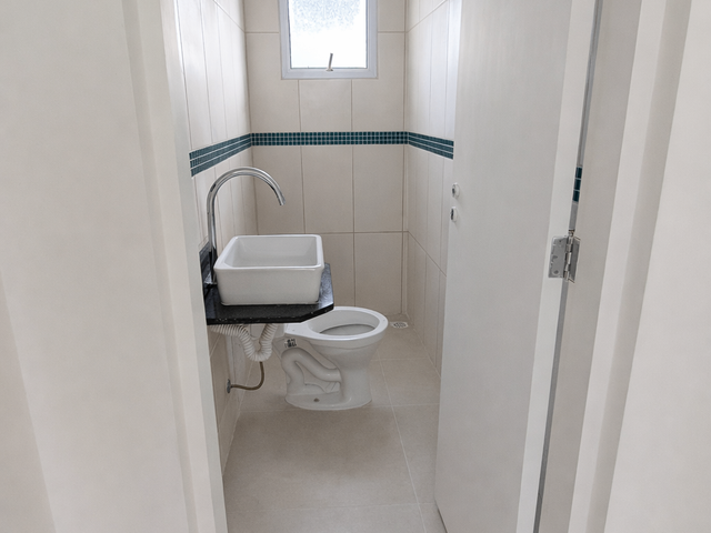 Sobrado 2 quartos e 2 banheiros, à venda, no bairro Maitinga em Bertioga
