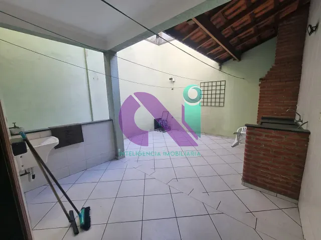Sobrado com 150m² 3 quartos e 3 banheiros, à venda, no bairro Pestana em Osasco