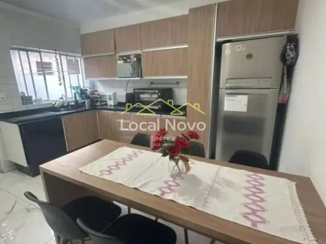Sobrado 3 quartos e 3 banheiros, à venda, no bairro Vila Augusta em Guarulhos