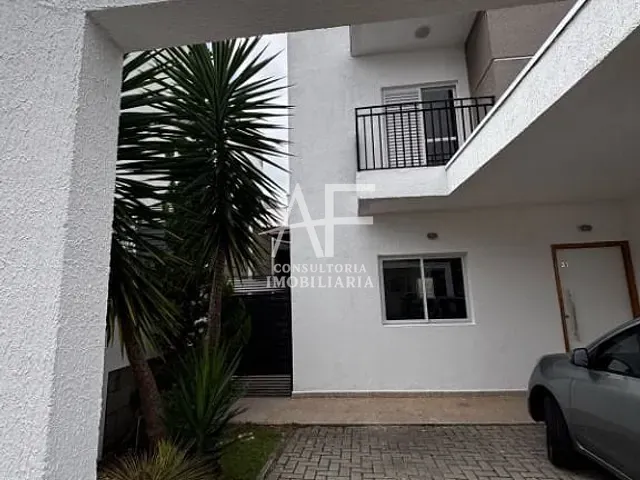 Sobrado com 225m² 3 quartos e 2 banheiros, à venda, no bairro Vila Areao em Taubaté