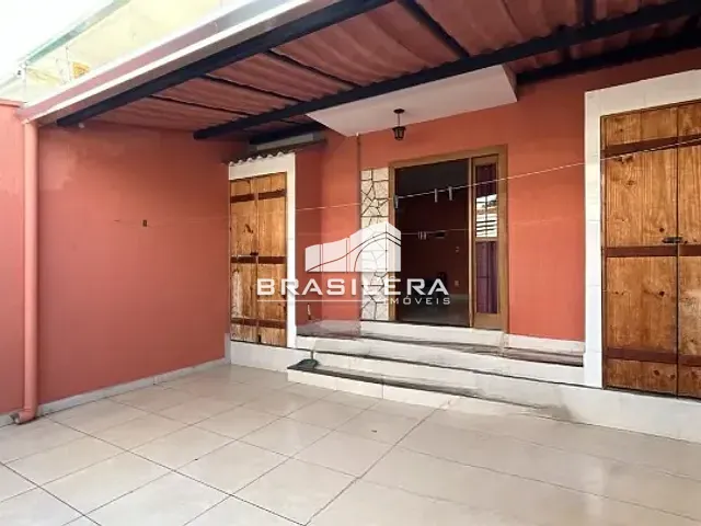 Sobrado com 164m² 3 quartos e 3 banheiros, à venda, no bairro Parque Amazônia em Goiânia