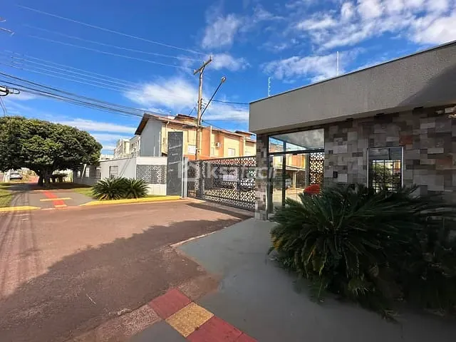Sobrado com 204m² 3 quartos e 3 banheiros, à venda, no bairro Tiradentes em Campo Grande