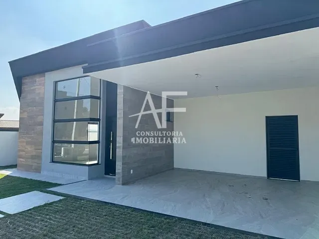 Sobrado com 328m² 3 quartos e 4 banheiros, à venda, no bairro Residencial Fazenda Casa Grande em Taubaté