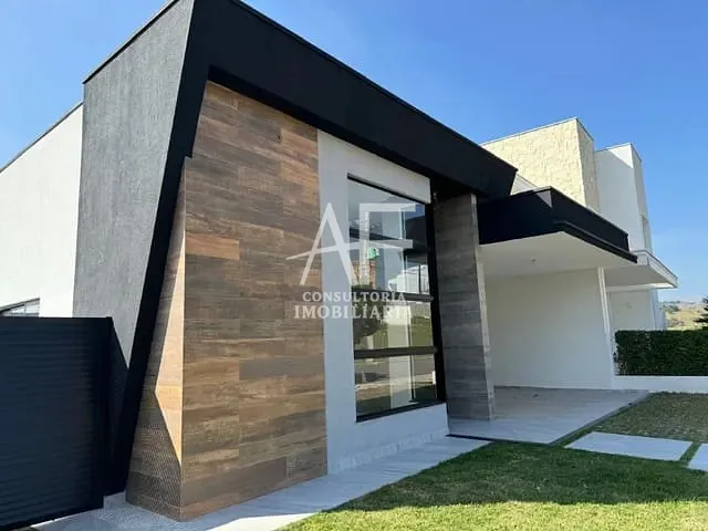 Sobrado com 328m² 3 quartos e 4 banheiros, à venda, no bairro Residencial Fazenda Casa Grande em Taubaté
