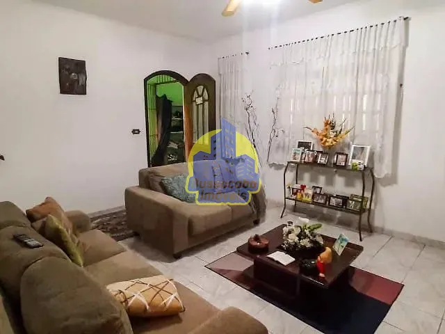 Sobrado com 260m² 3 quartos e 1 banheiro, à venda, no bairro Jardim D Abril em Osasco