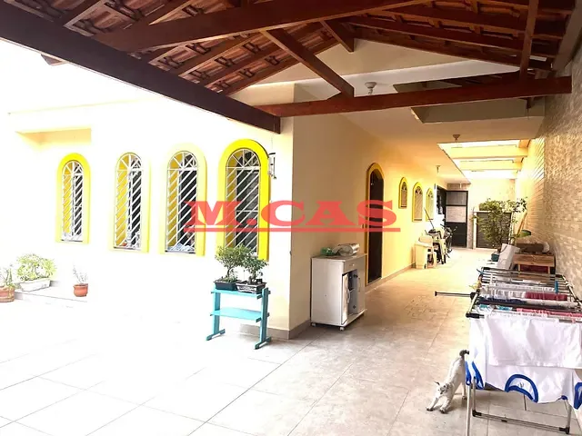 Sobrado com 180m² 4 quartos e 3 banheiros, à venda, no bairro Vila Carrão em São Paulo