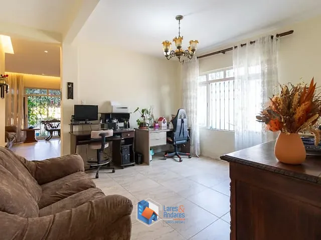 Sobrado com 205m² 4 quartos e 3 banheiros, à venda, no bairro Planalto Paulista em São Paulo