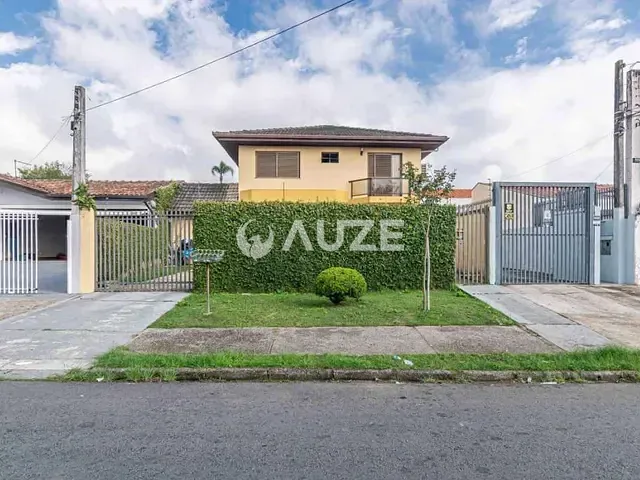 Sobrado com 179m² 3 quartos e 2 banheiros, à venda, no bairro Tarumã em Curitiba