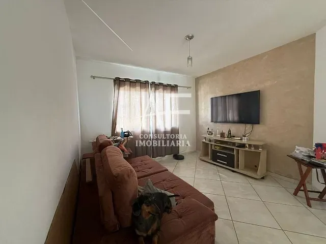 Sobrado com 125m² 3 quartos e 3 banheiros, à venda, no bairro Vila São Geraldo em Taubaté