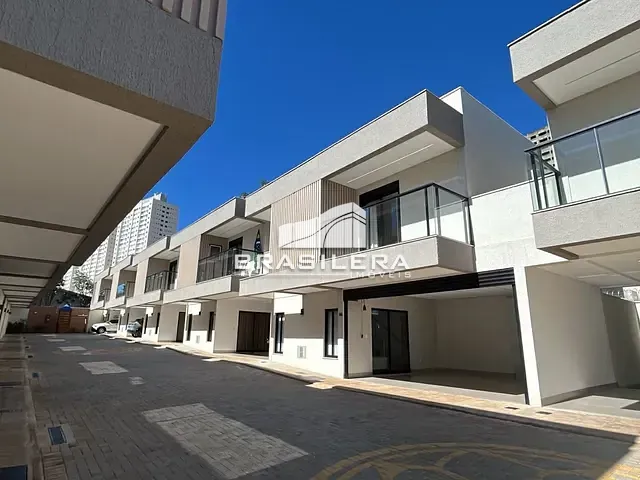 Sobrado com 152m² 3 quartos e 5 banheiros, à venda, no bairro Jardim Atlântico em Goiânia