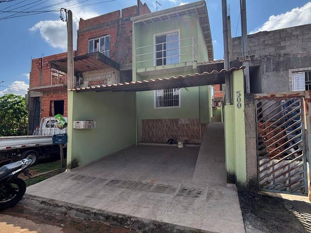 Sobrado com 125m² 3 quartos e 3 banheiros, à venda, no bairro Altos de Caucaia (Caucaia do Alto) em Cotia